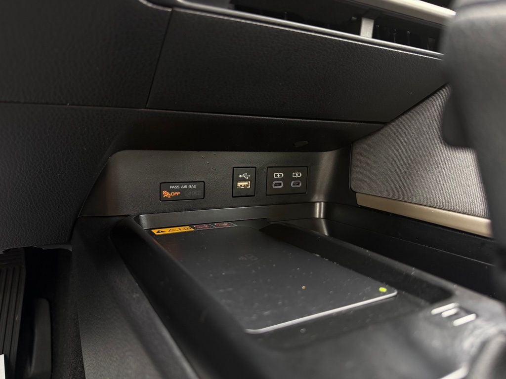 2025 Toyota Camry LE *Clean Carfax, One-Owner