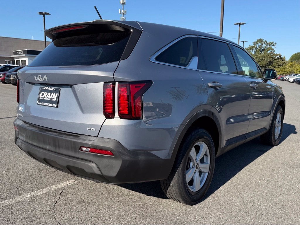 2023 Kia Sorento LX