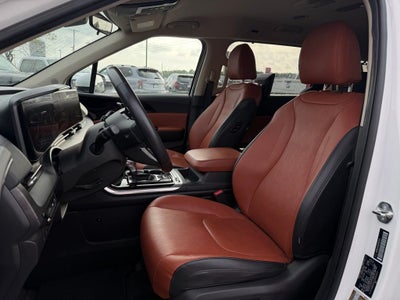 2024 Kia Carnival SX