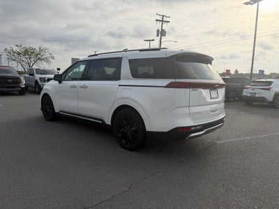 2024 Kia Carnival SX