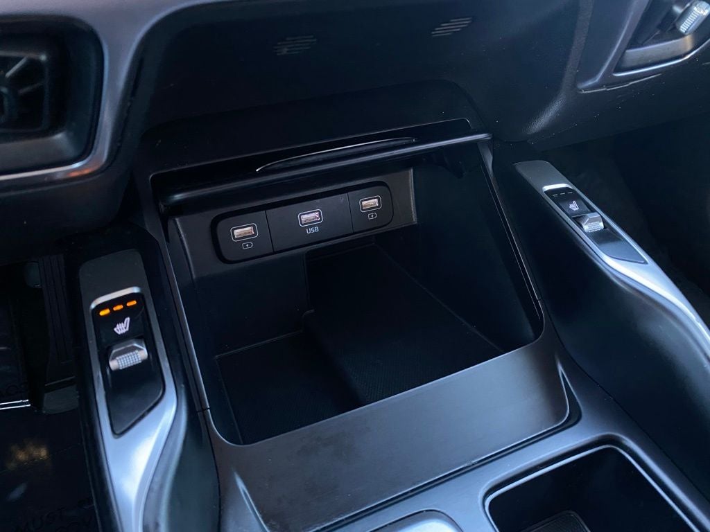 2022 Kia Sorento Hybrid S