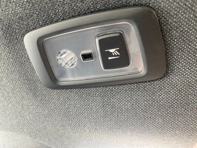 2021 Volvo XC40 R-Design *Advanced Package/Climate Package