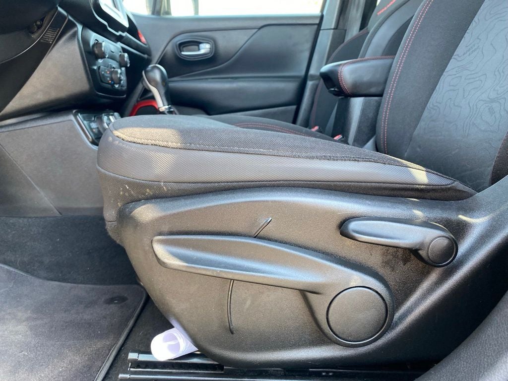 2018 Jeep Renegade Trailhawk *Heated Sterring Wheel/Front Seats