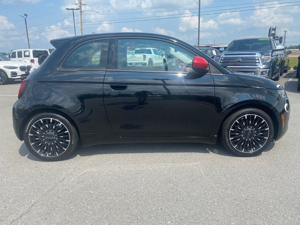 2024 FIAT 500e Battery Electric