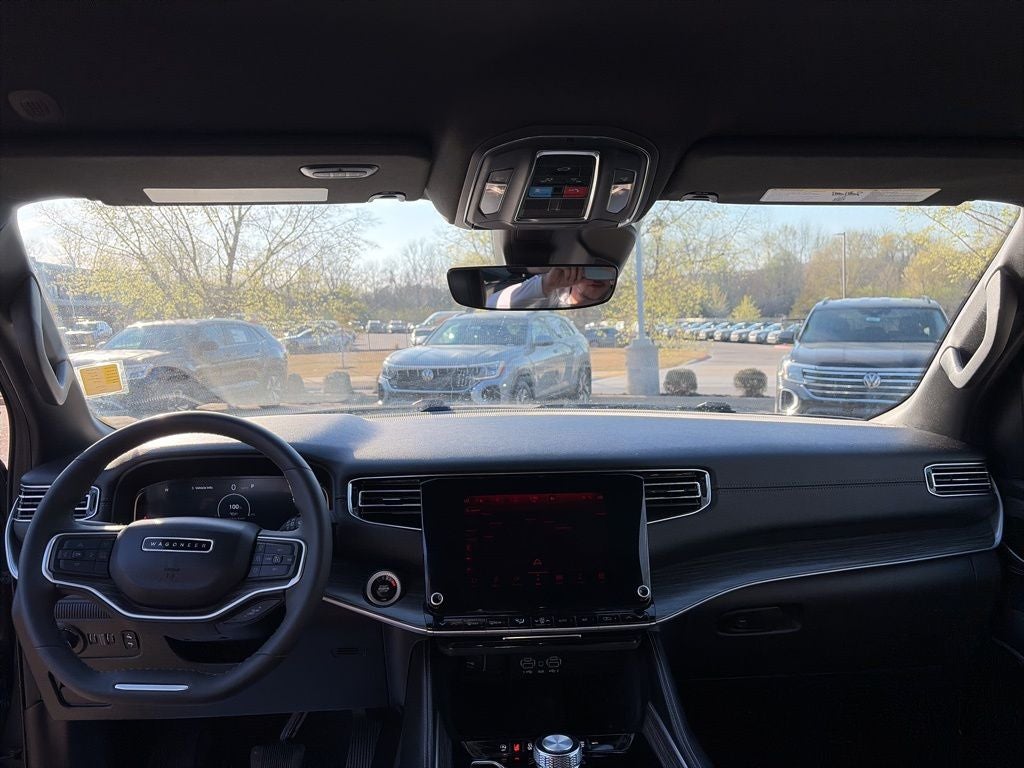 2024 Jeep Wagoneer Series II 4X4 NAPPA LEATHER, COOLED SEATS!