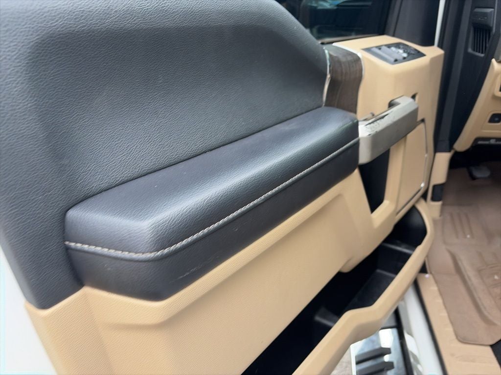 2020 Ford F-250SD Lariat