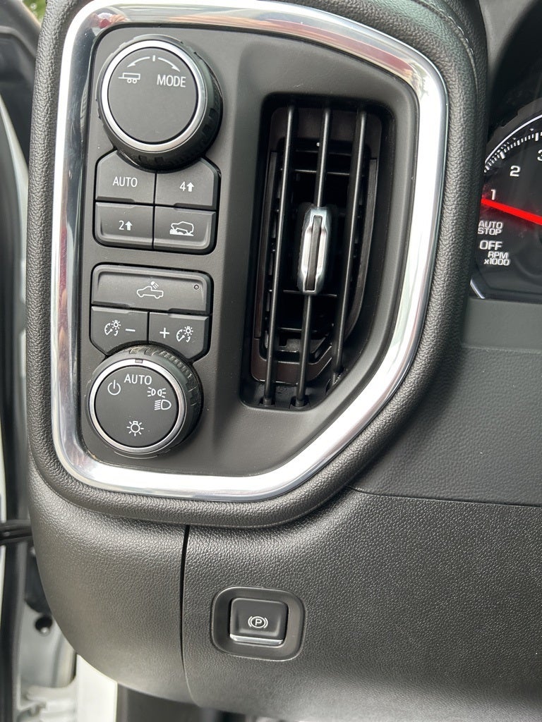 2021 Chevrolet Silverado 1500 LT LT1