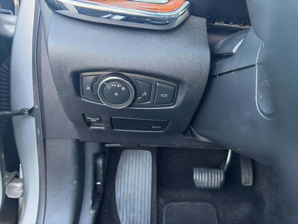 2018 Lincoln Continental Select