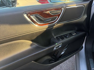 2018 Lincoln Continental Select