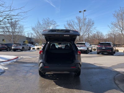 2021 Toyota RAV4 XLE Premium 1-OWNER