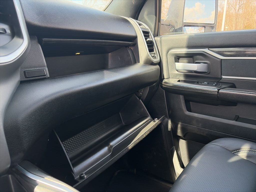 2024 RAM 2500 Big Horn LEATHER, NEW TIRES