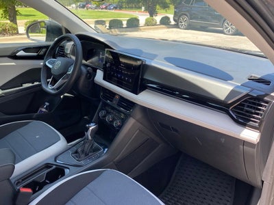 2025 Volkswagen Taos 1.5T S