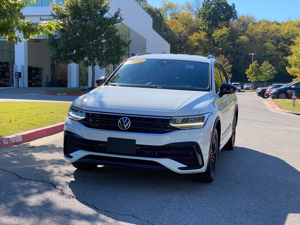 2022 Volkswagen Tiguan 2.0T SE R-Line Black
