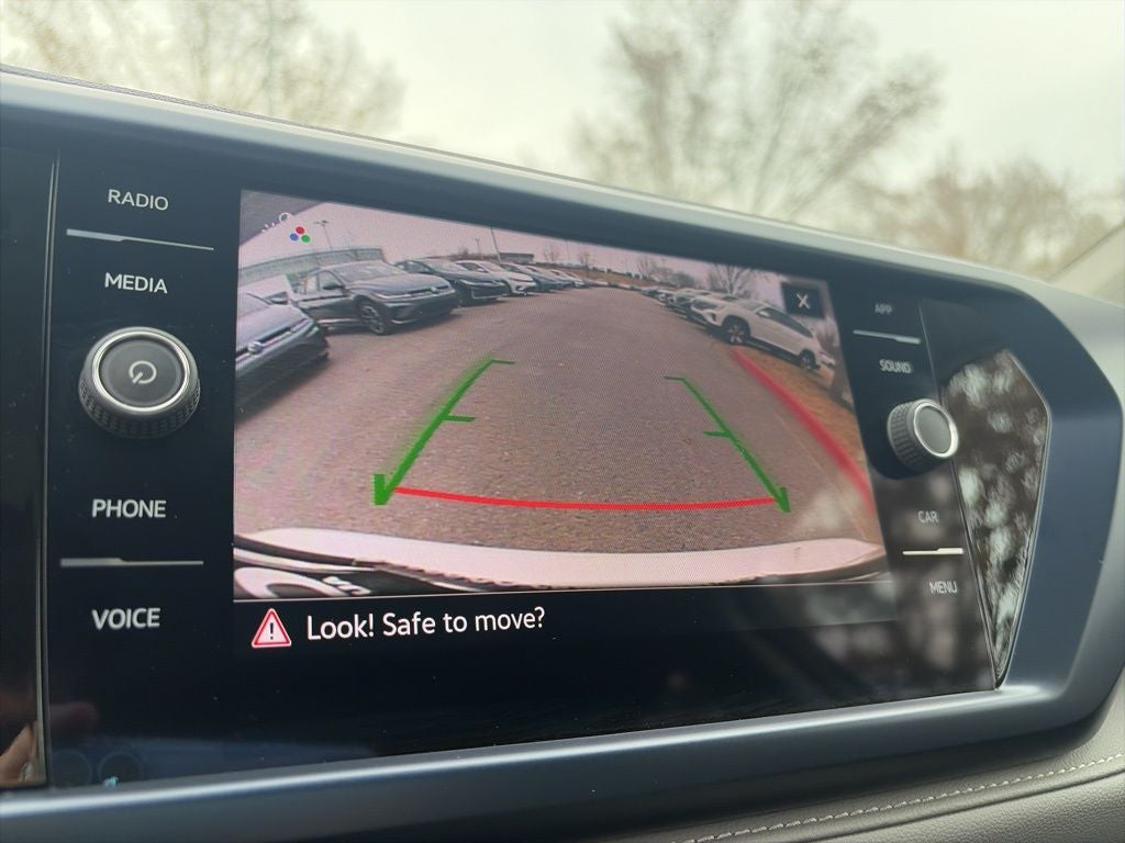 2024 Volkswagen Taos 1.5T SE