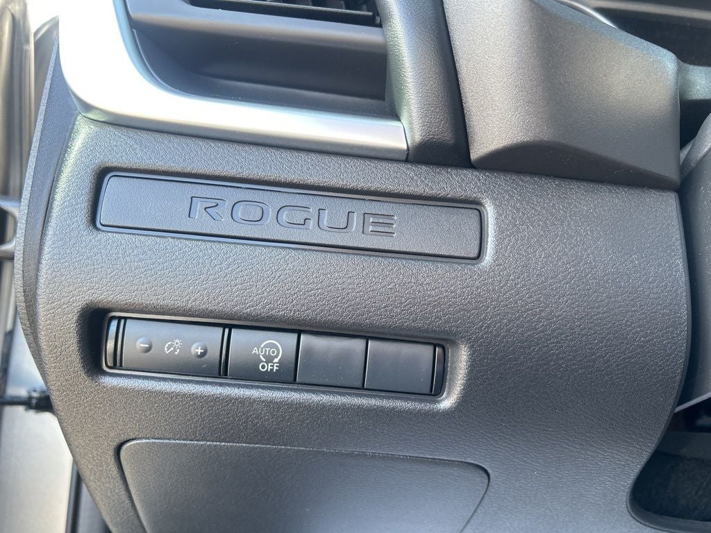2023 Nissan Rogue S APPLE CARPLAY CLEAR CARFAX