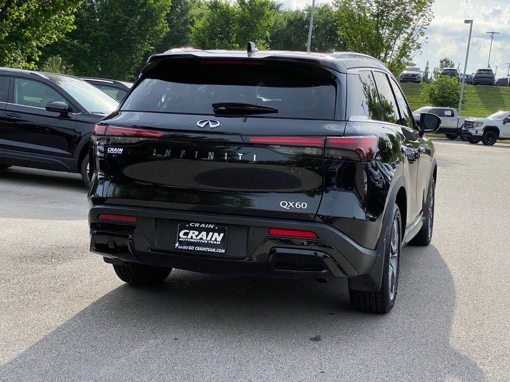 2024 INFINITI QX60 LUXE
