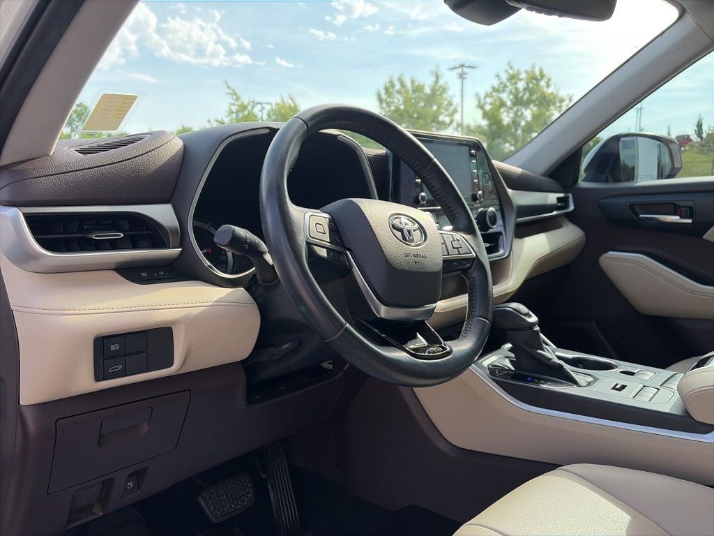 2020 Toyota Highlander XLE