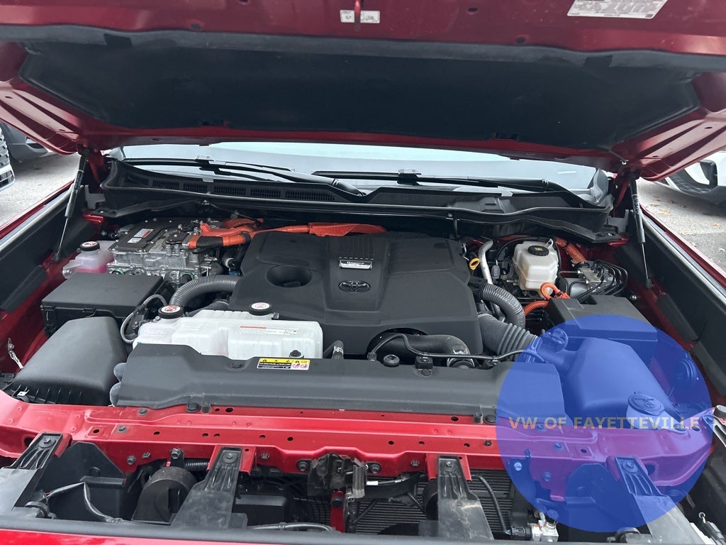 2024 Toyota Sequoia SR5