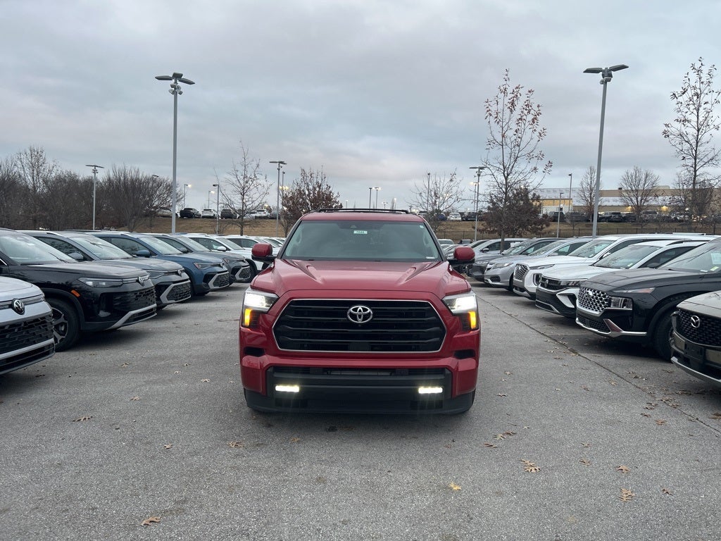 2024 Toyota Sequoia SR5
