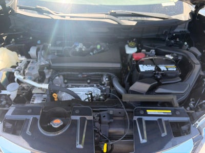 2018 Nissan Rogue SV CLEAN CARFAX LOW MILES