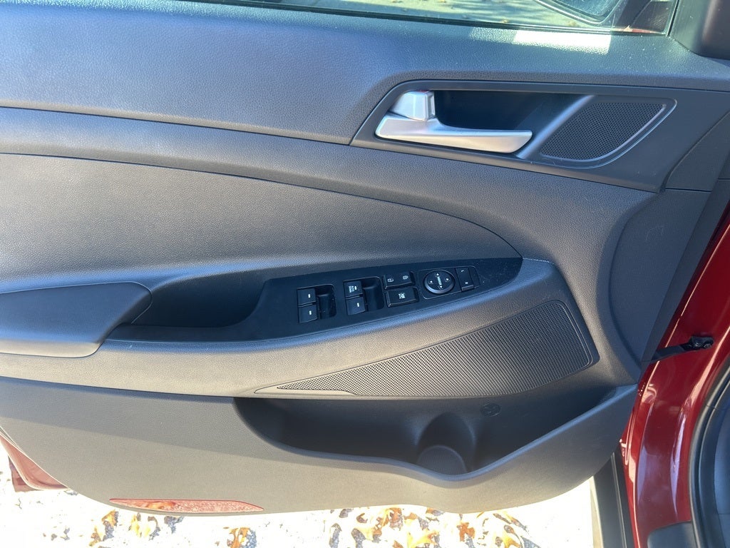 2020 Hyundai Tucson SE