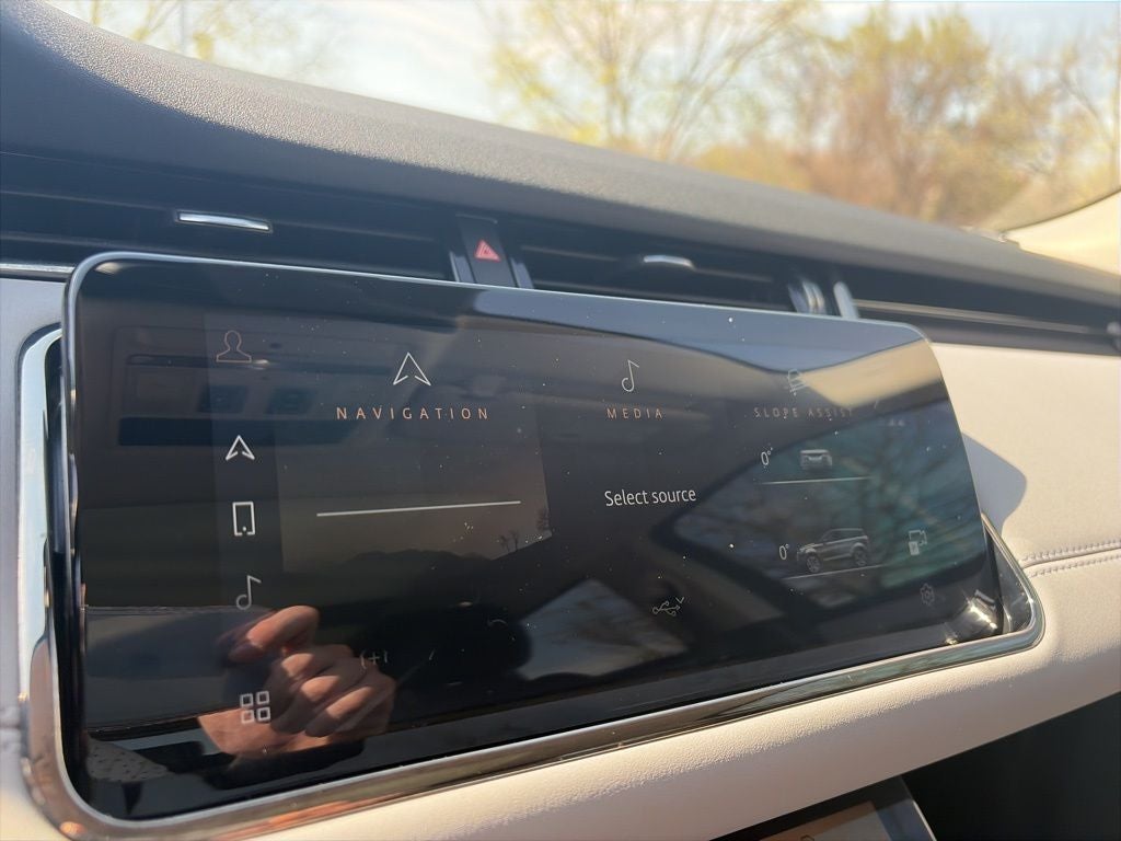 2023 Land Rover Range Rover Evoque R-Dynamic SE 1OWNER GREAT SERVICE RECORDS... AWESOME!!