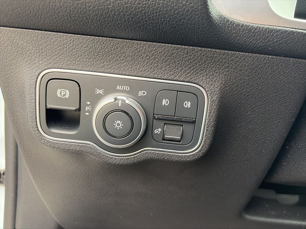 2023 Mercedes-Benz GLB GLB 250 4MATIC®