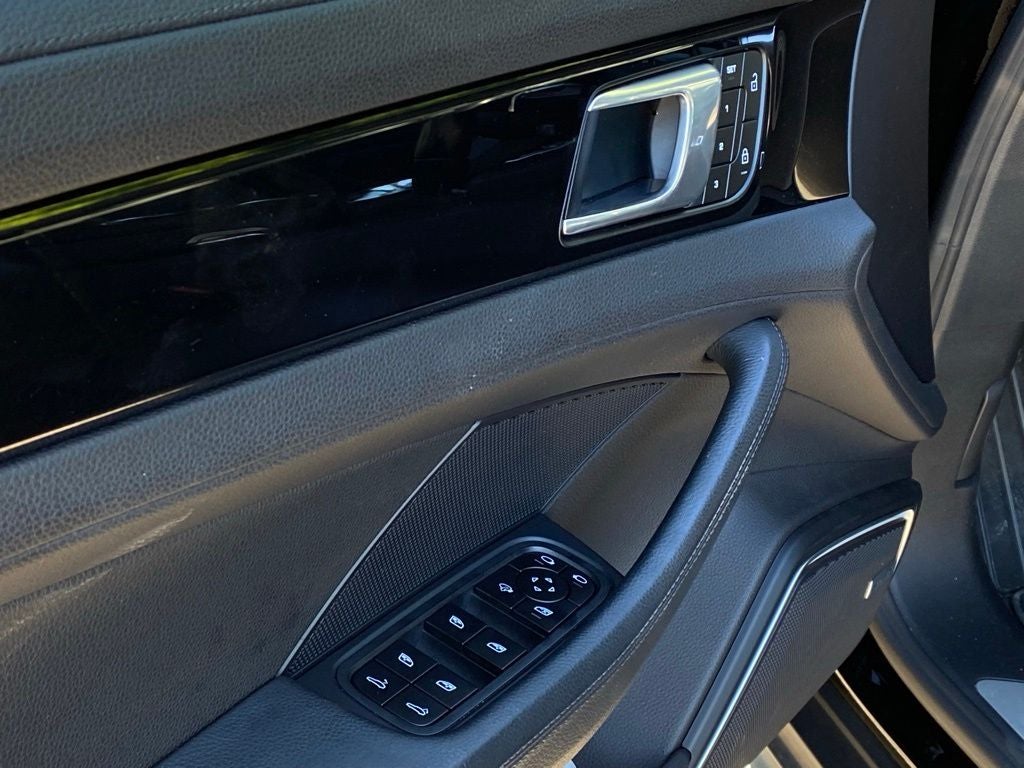 2022 Porsche Panamera 4S