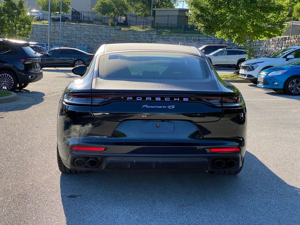 2022 Porsche Panamera 4S