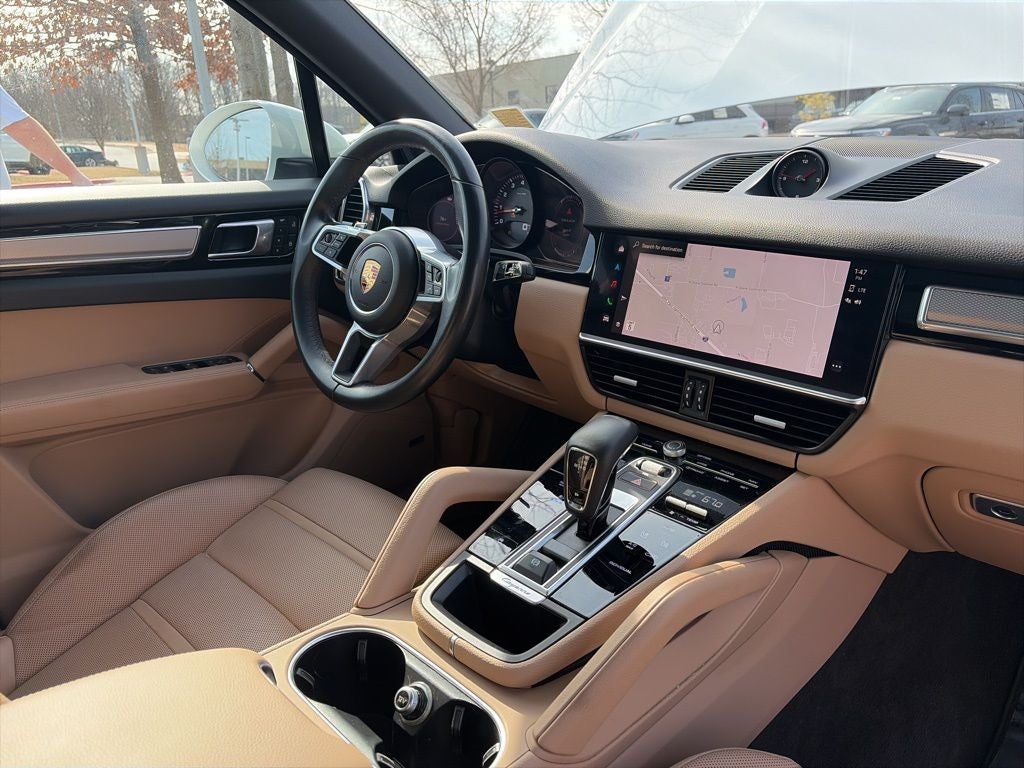 2023 Porsche Cayenne Platinum Edition