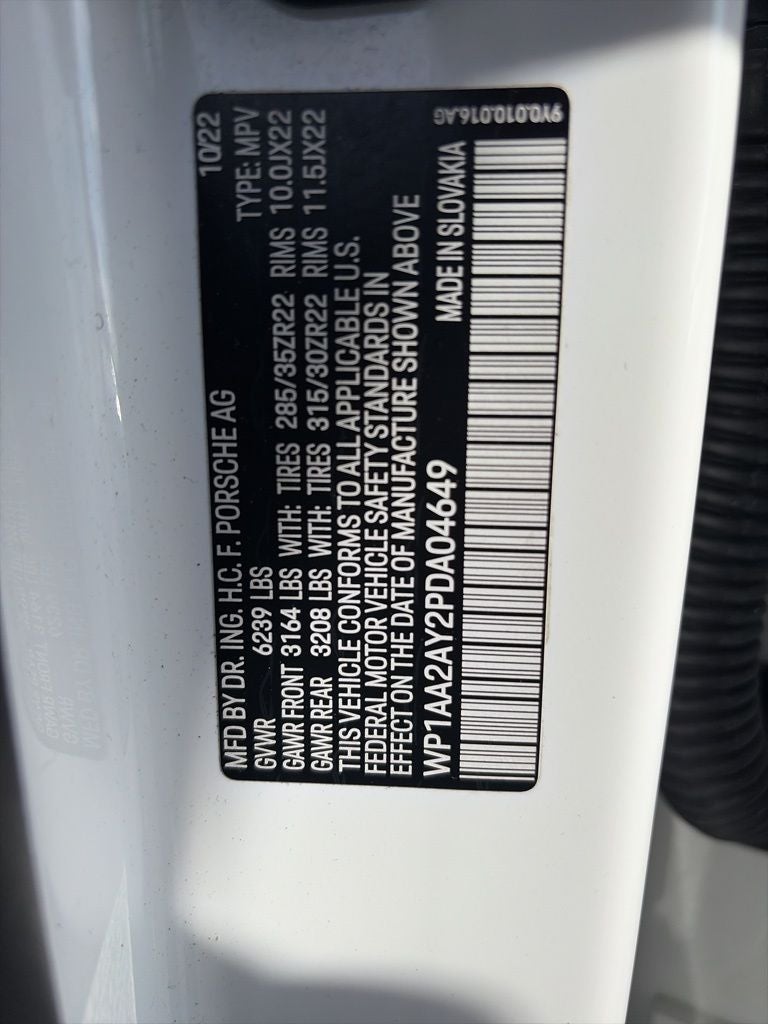 2023 Porsche Cayenne Platinum Edition