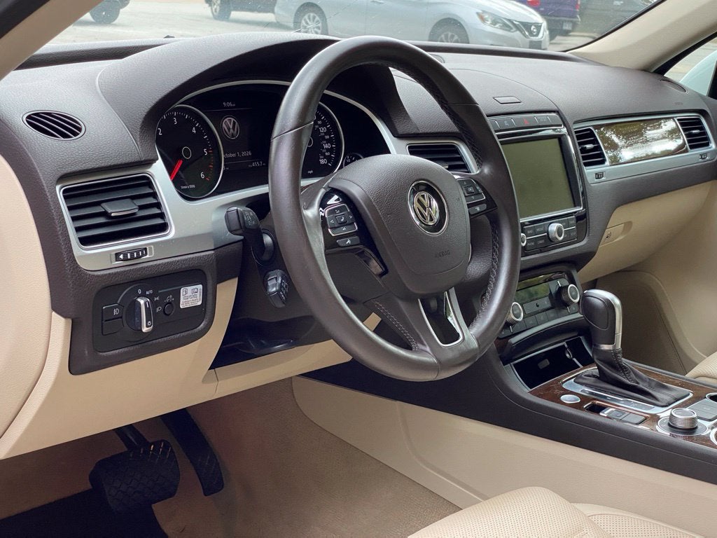 2016 Volkswagen Touareg V6 TDI Sport