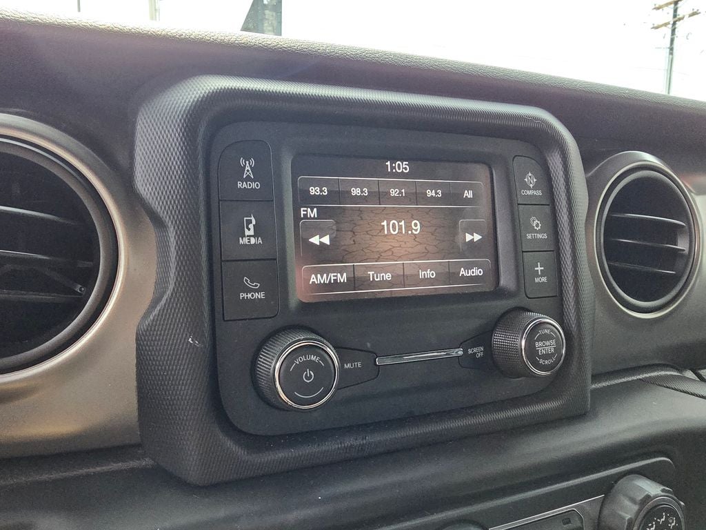 2020 Jeep Gladiator Sport