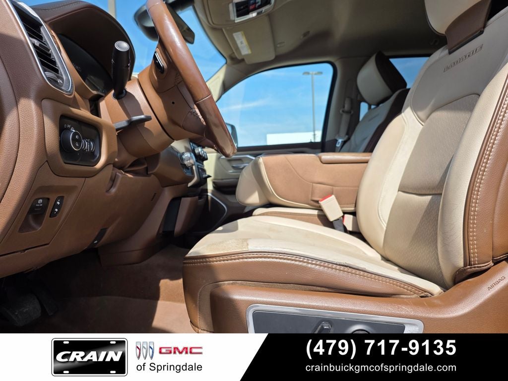 2020 RAM 1500 Laramie CREW CAB 4X4 V/8 HEMI