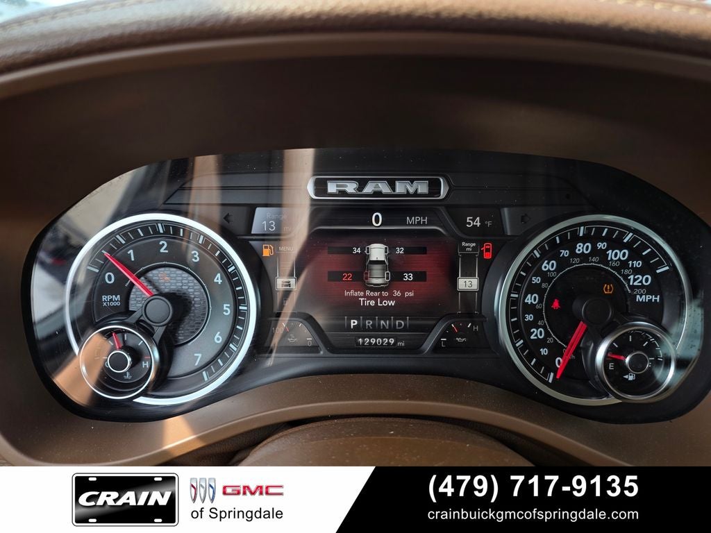 2020 RAM 1500 Laramie CREW CAB 4X4 V/8 HEMI