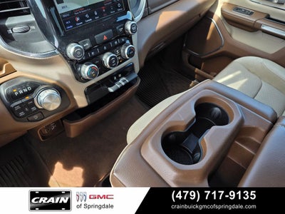 2020 RAM 1500 Laramie CREW CAB 4X4 V/8 HEMI