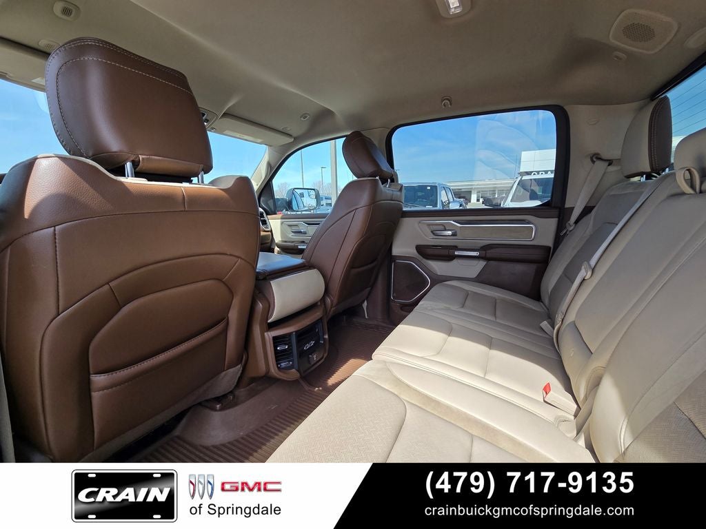 2020 RAM 1500 Laramie CREW CAB 4X4 V/8 HEMI