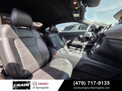 2021 Ford Mustang GT Premium 6-Speed / Black Accent / Nav