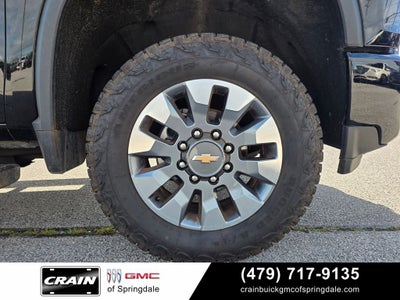 2022 Chevrolet Silverado 2500HD Custom CREW CAB 4X4GAS 6.6 V/8