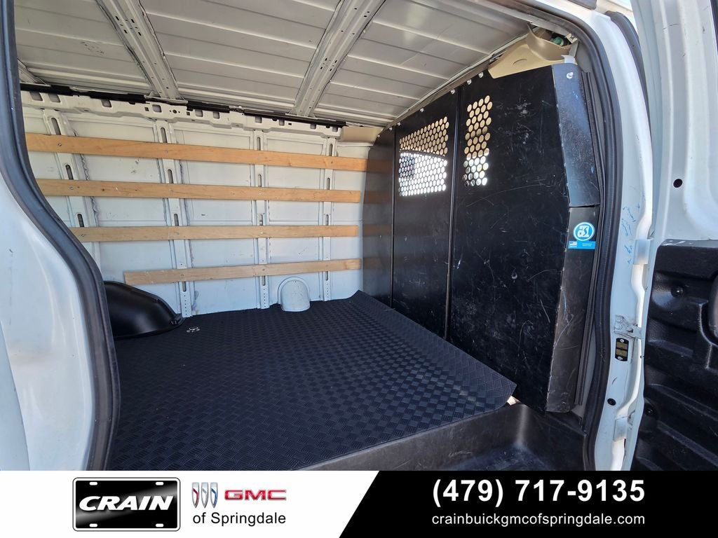 2023 GMC Savana 2500 Work Van CARGO VAN LOW MILES
