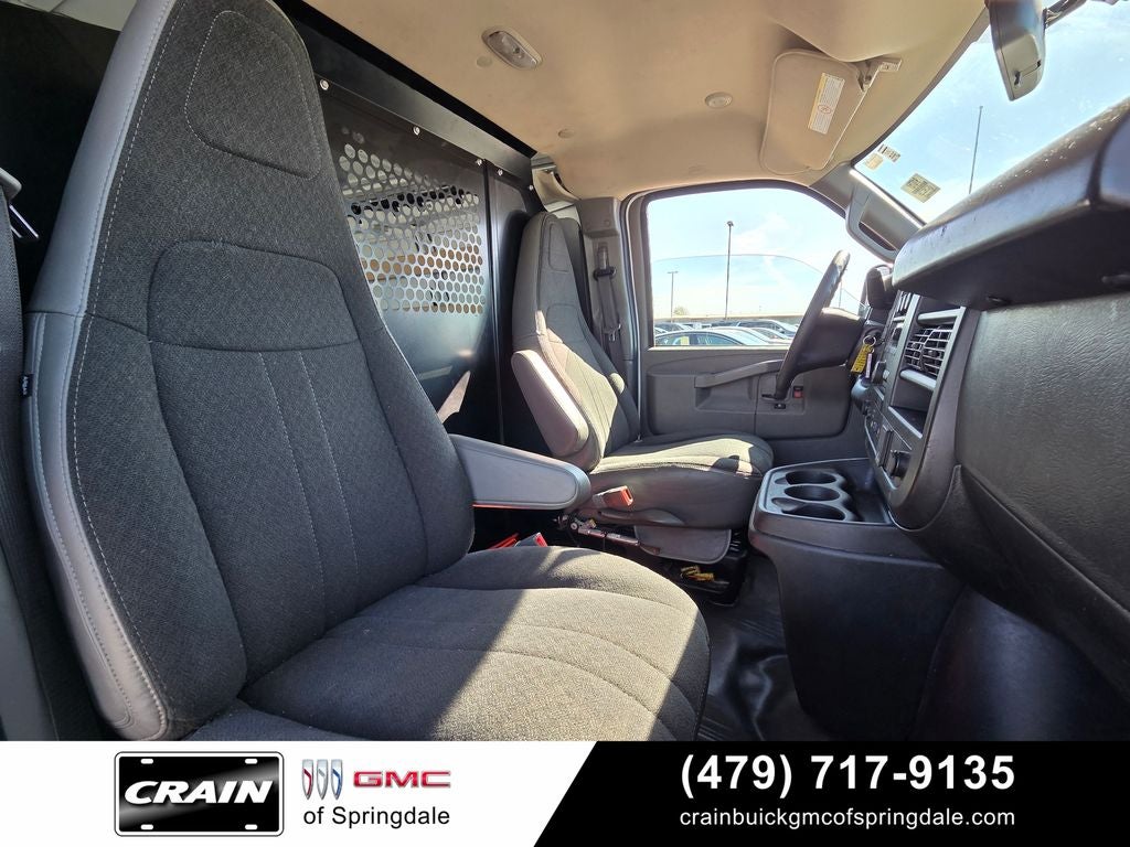 2023 GMC Savana 2500 Work Van CARGO VAN LOW MILES