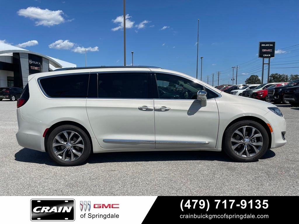 2017 Chrysler Pacifica Limited