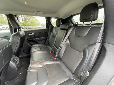 2020 Jeep Cherokee Altitude