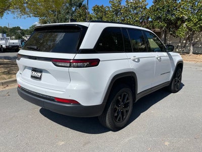 2025 Jeep Grand Cherokee Altitude