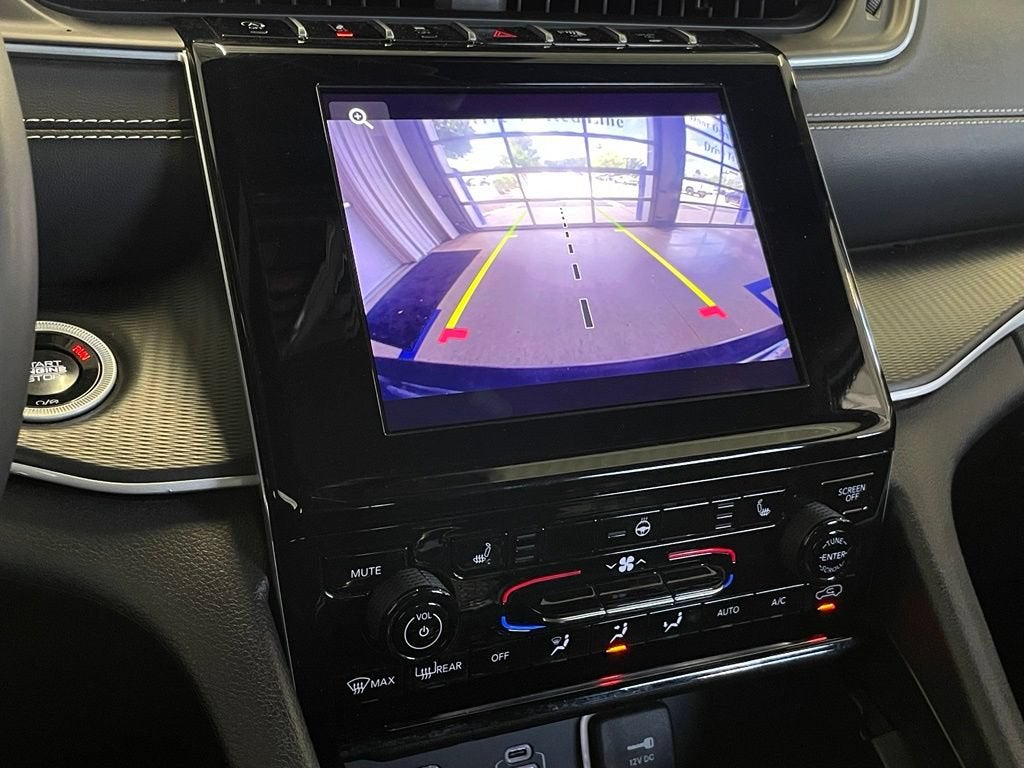 2024 Jeep Grand Cherokee Altitude