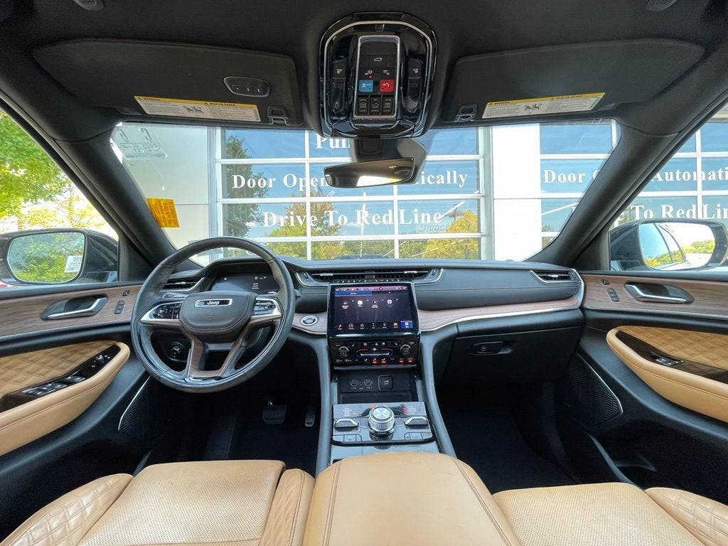 2023 Jeep Grand Cherokee Summit
