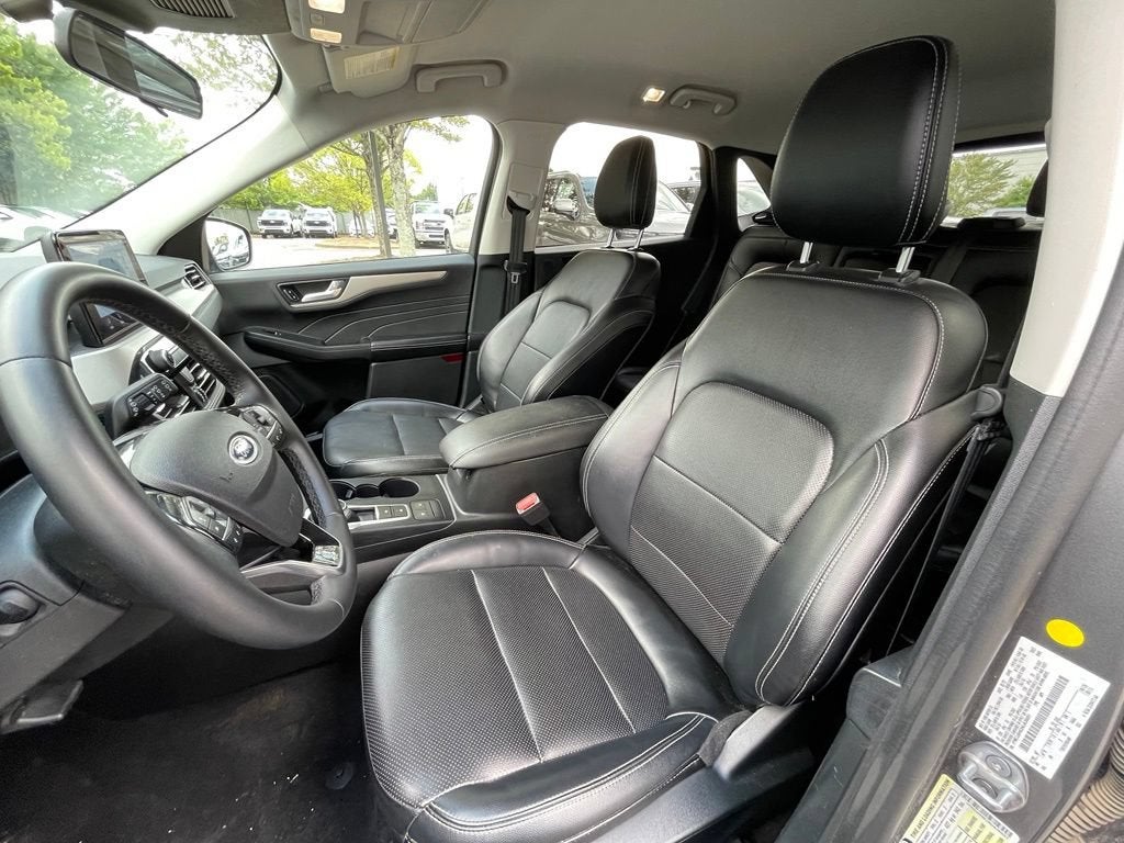 2022 Ford Escape SEL