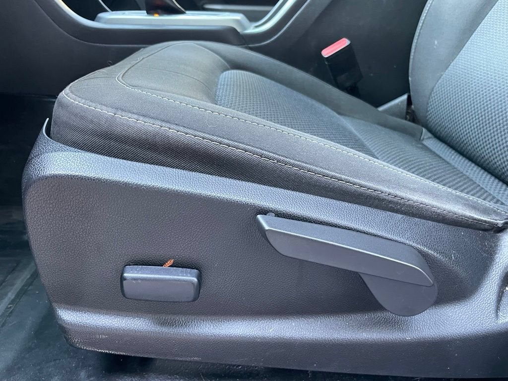 2022 Chevrolet Colorado 2WD LT