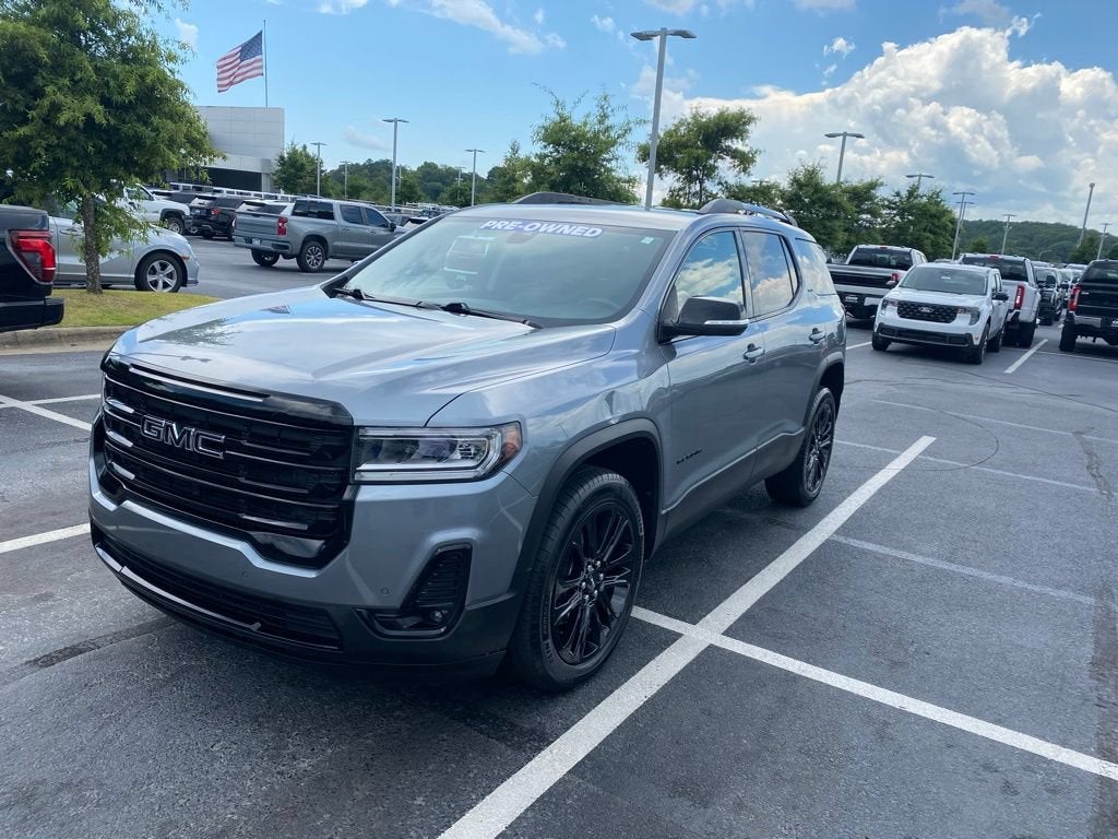 2022 GMC Acadia SLT