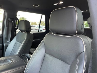 2024 GMC Yukon SLT